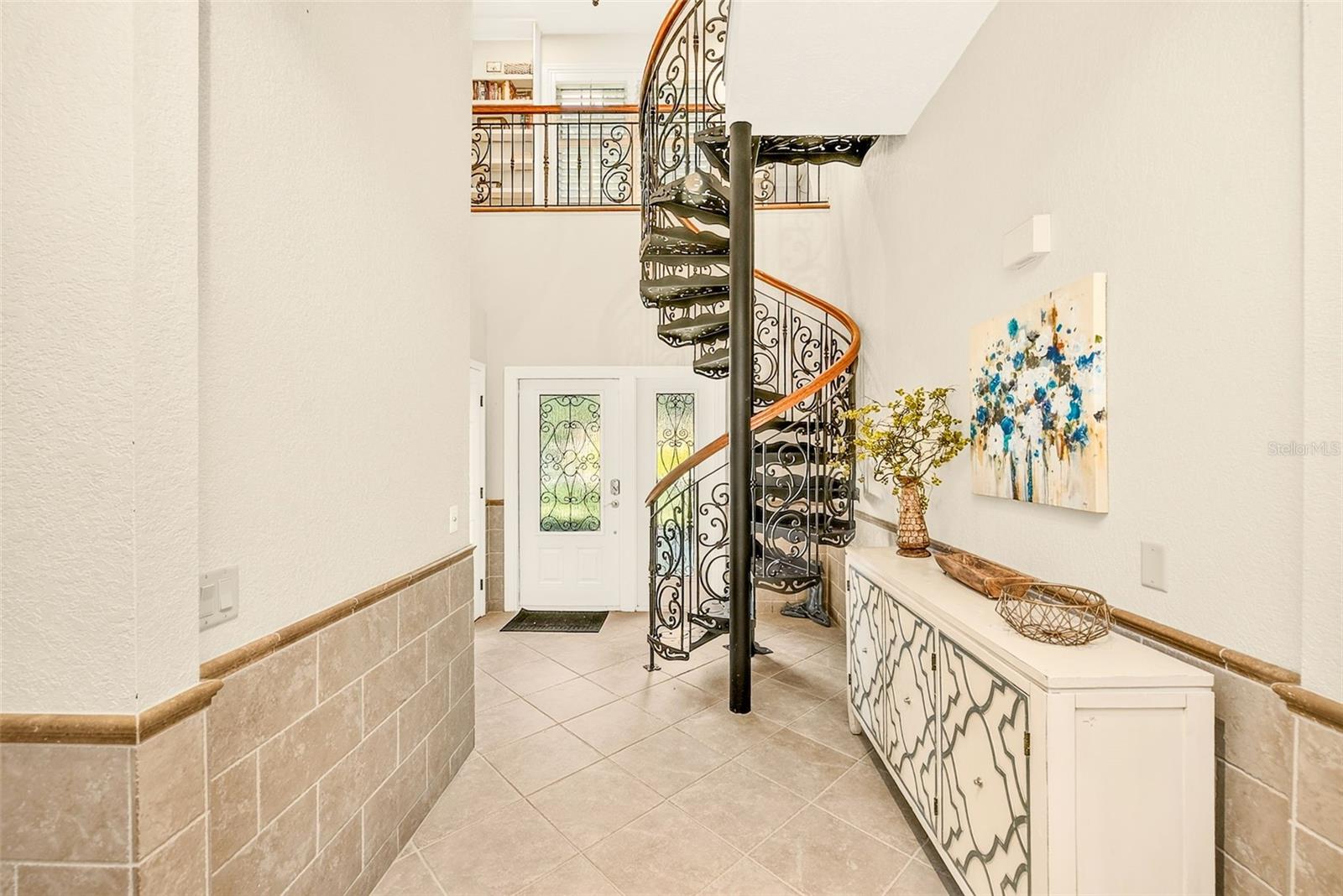 807 CENTERBROOK DRIVE
