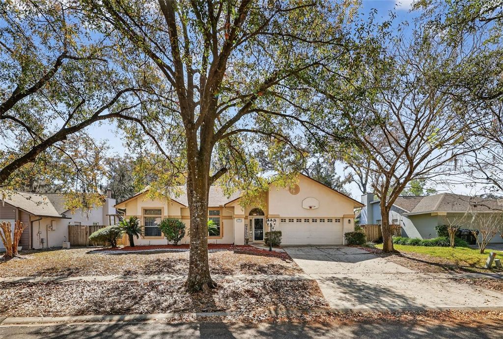 Photo of 3236 Paisley Circle, Orlando, FL 32817 (MLS # O6373912)