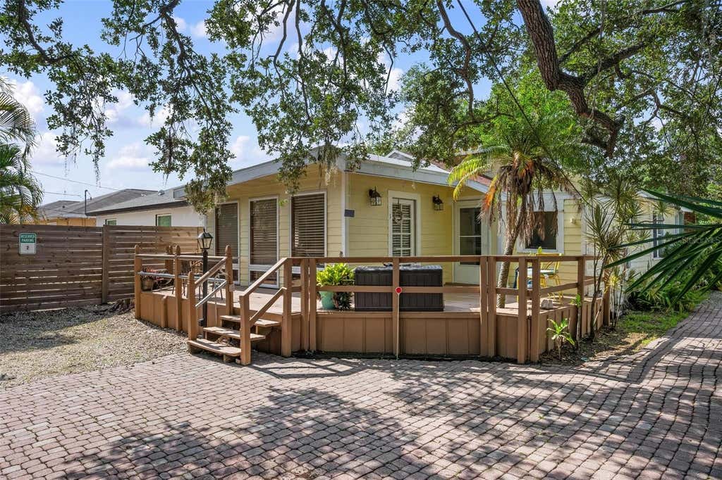 Photo of 2245 Bahia Vista Street, Sarasota, FL 34239 (MLS # A4701566)