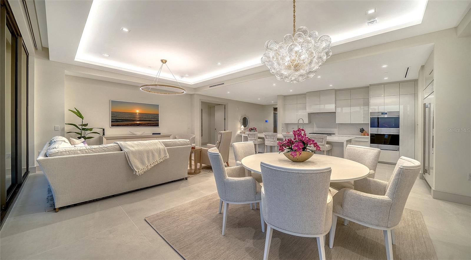 CONDOMINIUM RESIDENCES AT LONGBOAT KEY - Residential