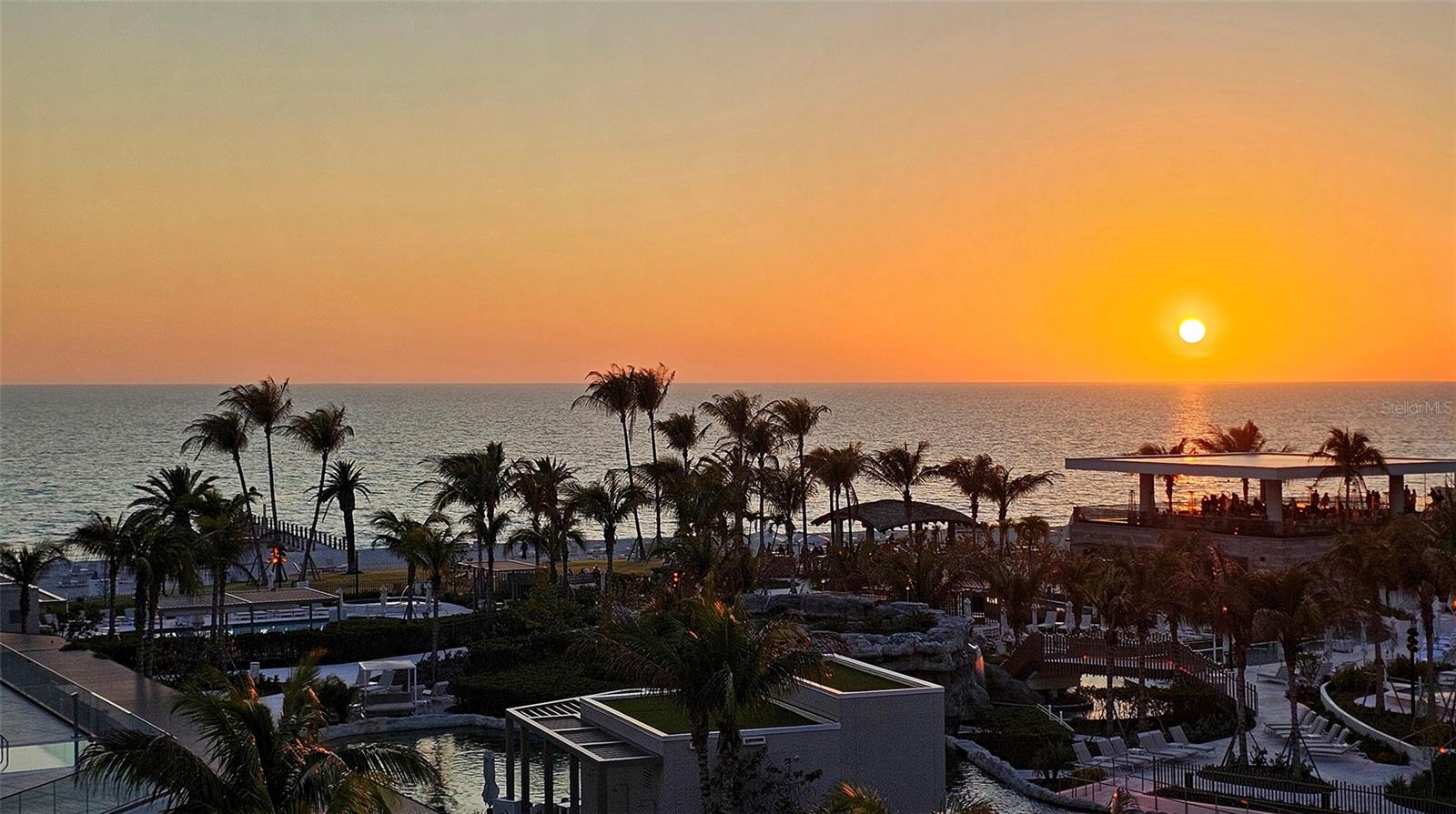 CONDOMINIUM RESIDENCES AT LONGBOAT KEY - Residential