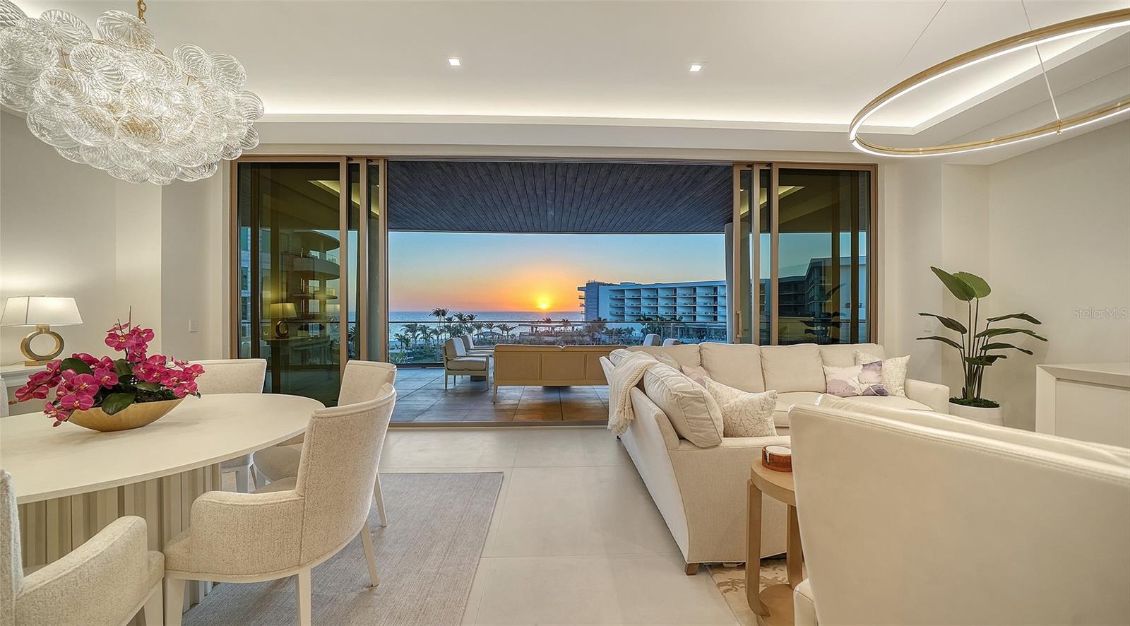 CONDOMINIUM RESIDENCES AT LONGBOAT KEY - Residential