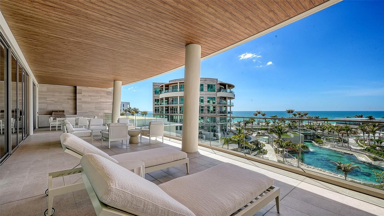 CONDOMINIUM RESIDENCES AT LONGBOAT KEY - Residential