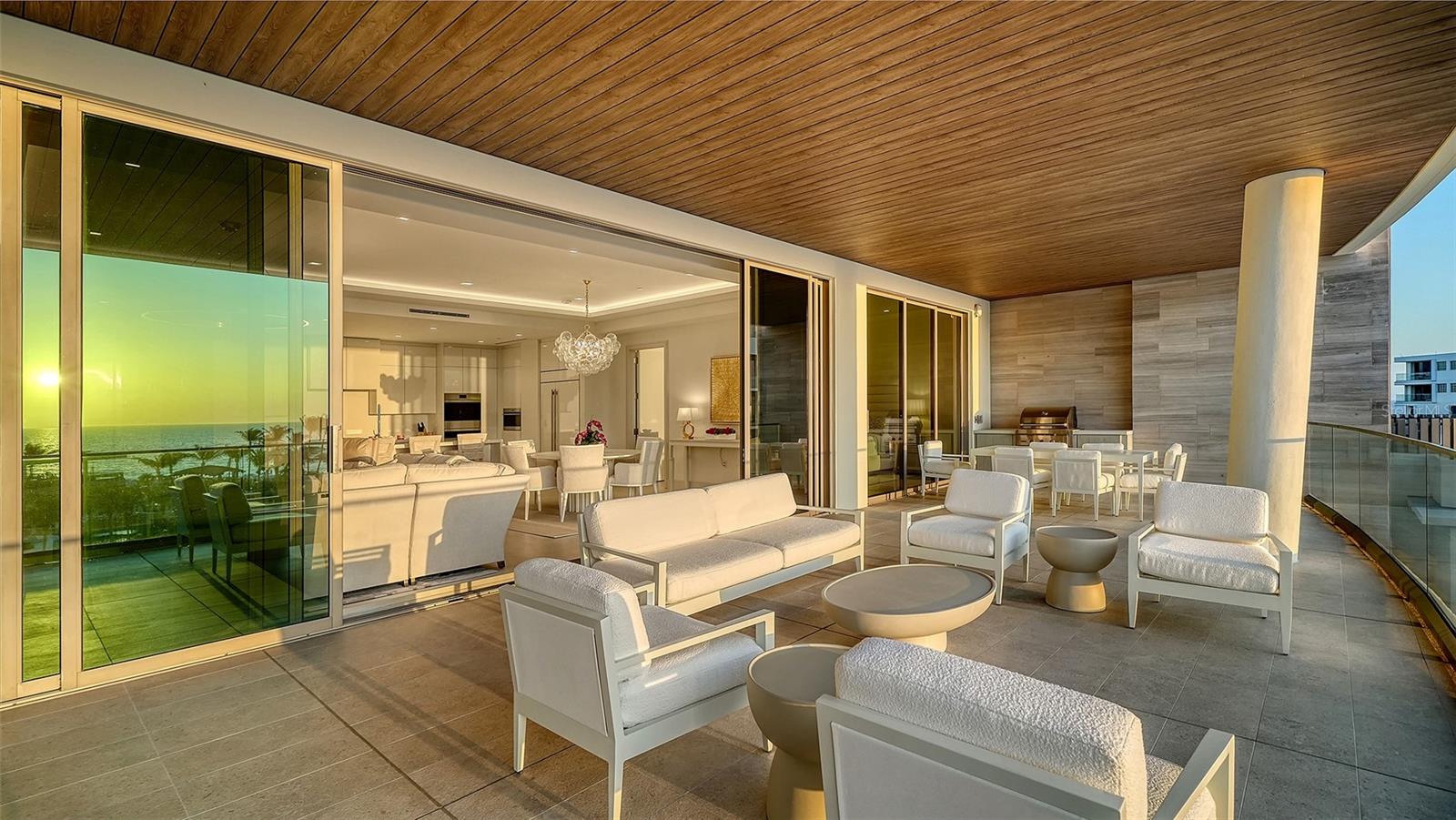 CONDOMINIUM RESIDENCES AT LONGBOAT KEY - Residential