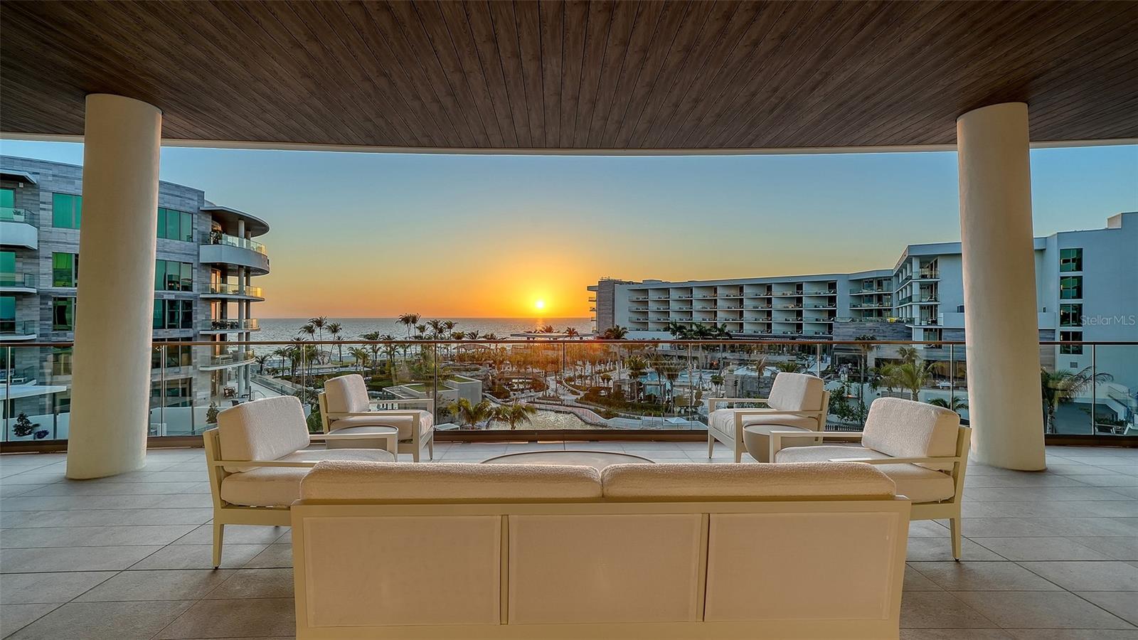 CONDOMINIUM RESIDENCES AT LONGBOAT KEY - Residential