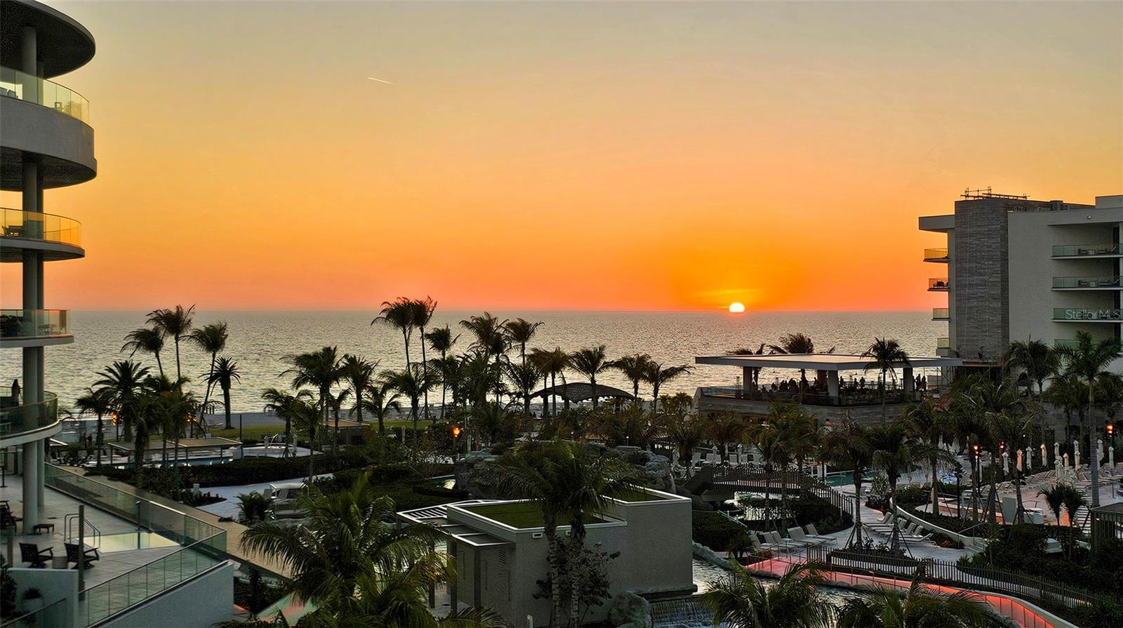 CONDOMINIUM RESIDENCES AT LONGBOAT KEY - Residential