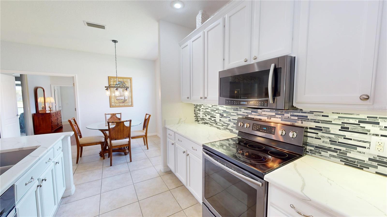 STONEYBROOK AT VENICE - Residential