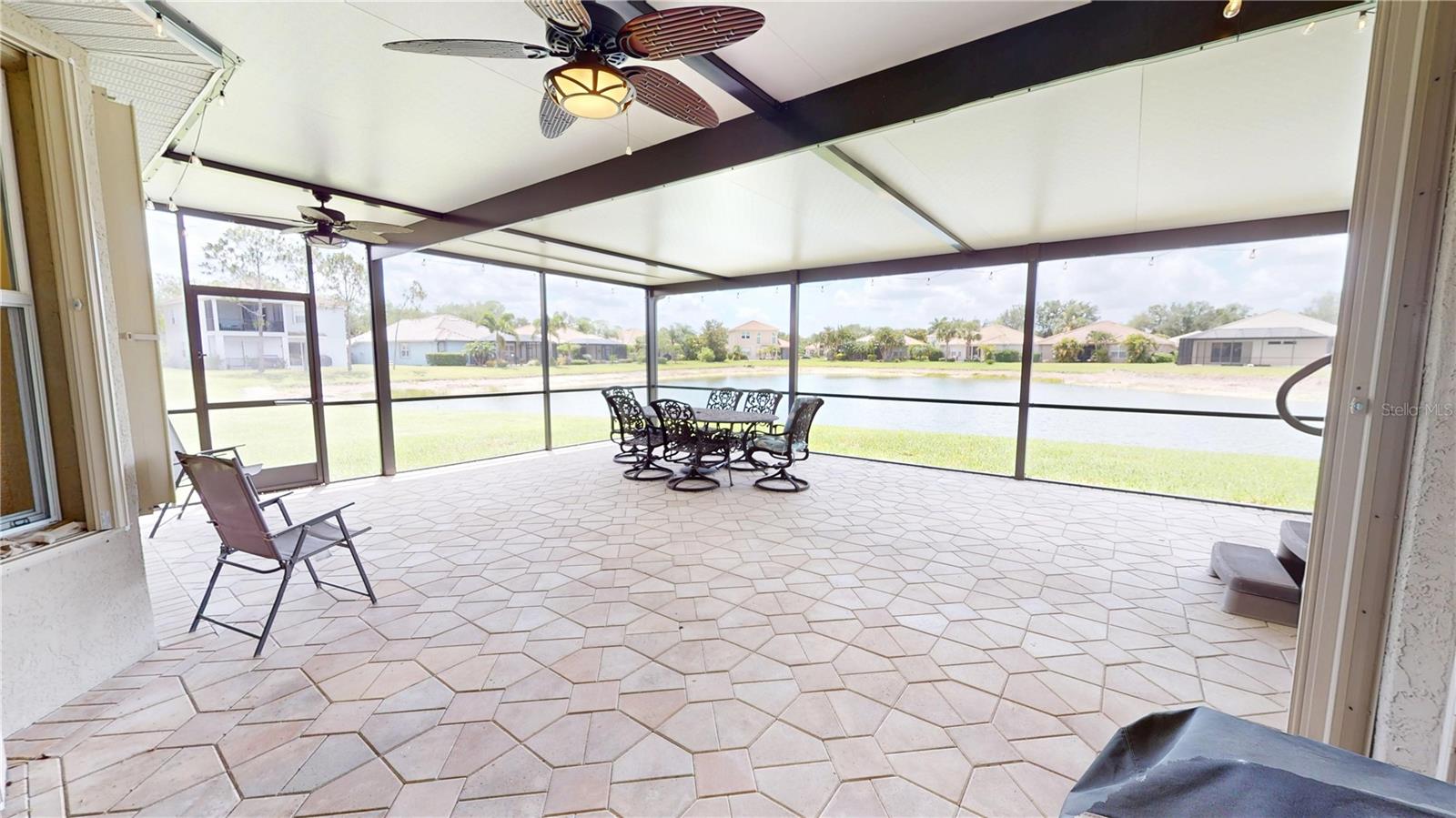 STONEYBROOK AT VENICE - Residential