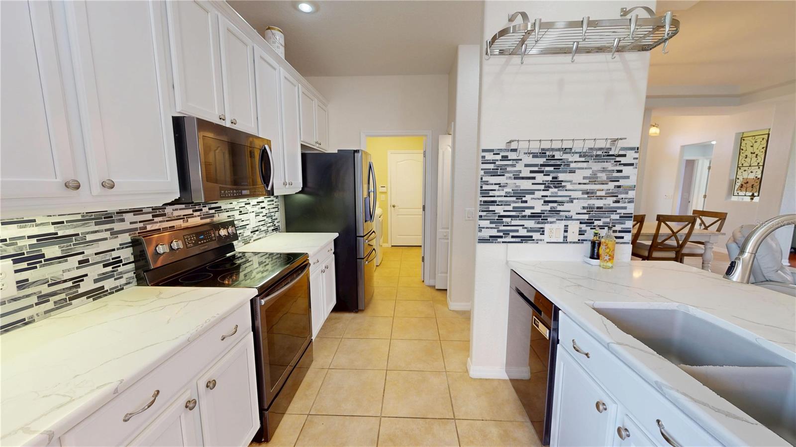 STONEYBROOK AT VENICE - Residential
