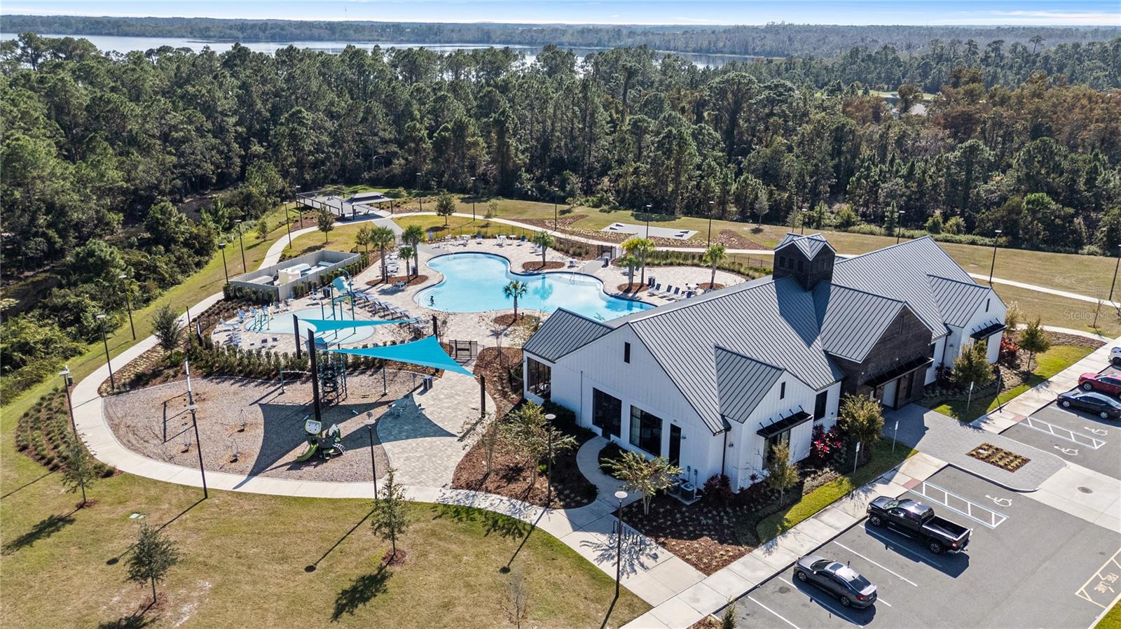 HARMONY WEST - Residential