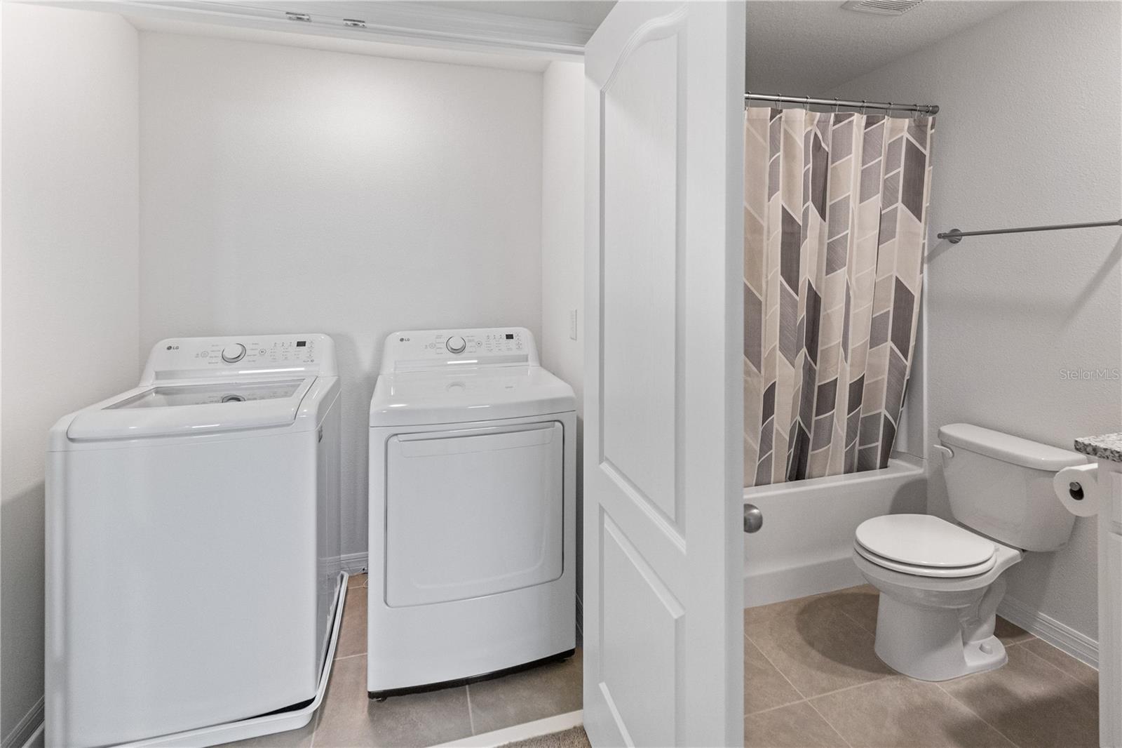 HARMONY WEST - Residential