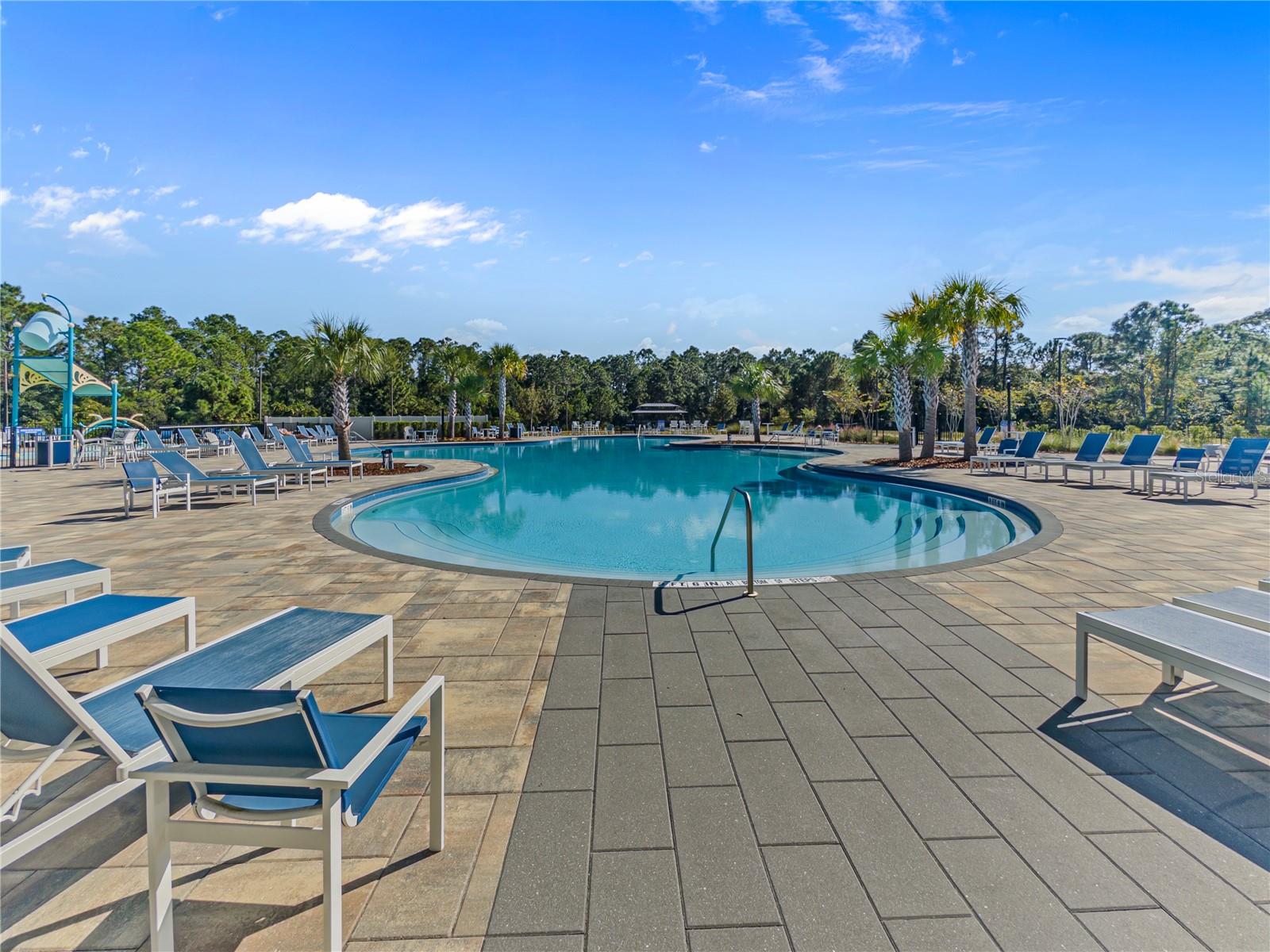 HARMONY WEST - Residential