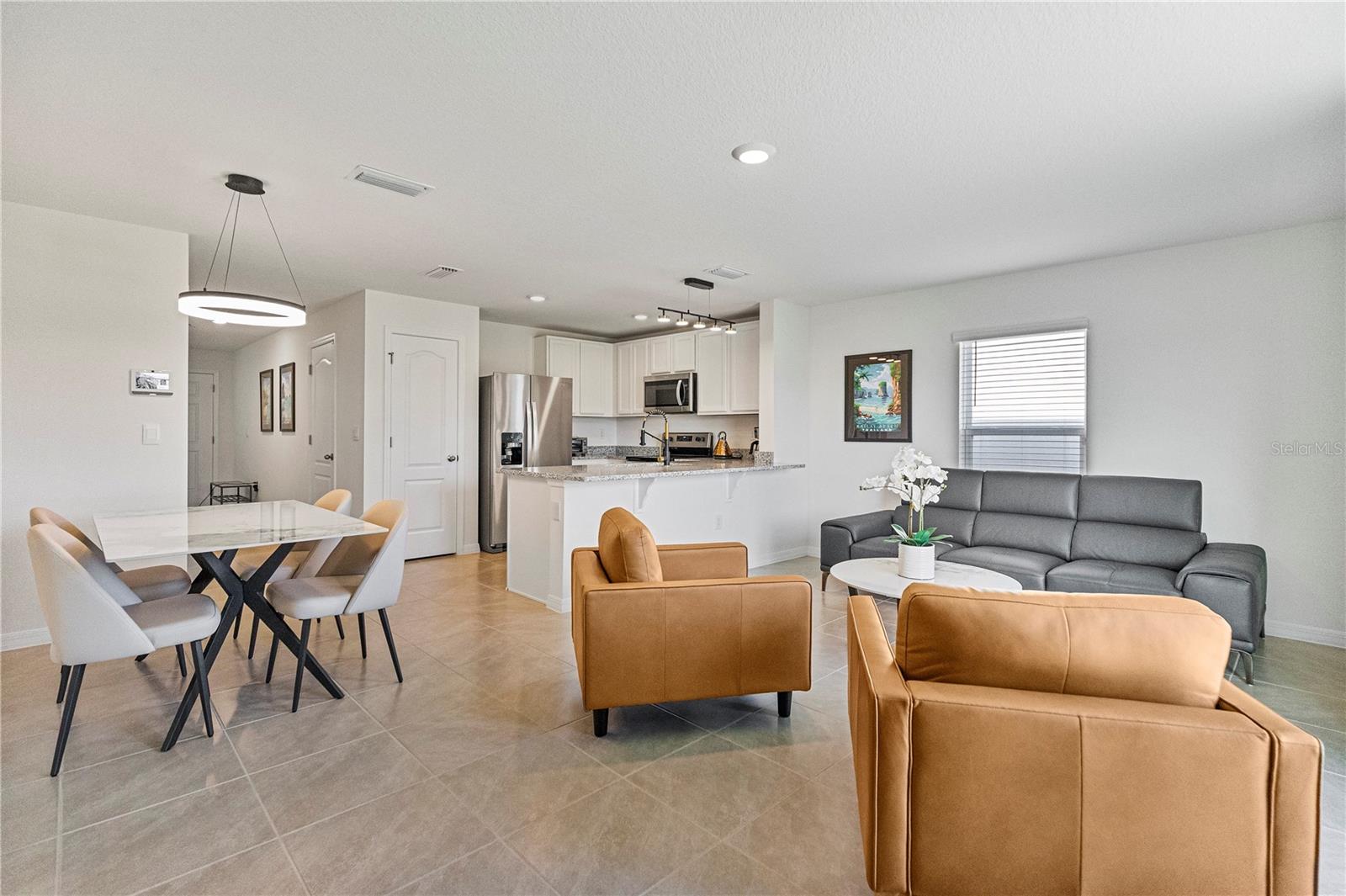 HARMONY WEST - Residential