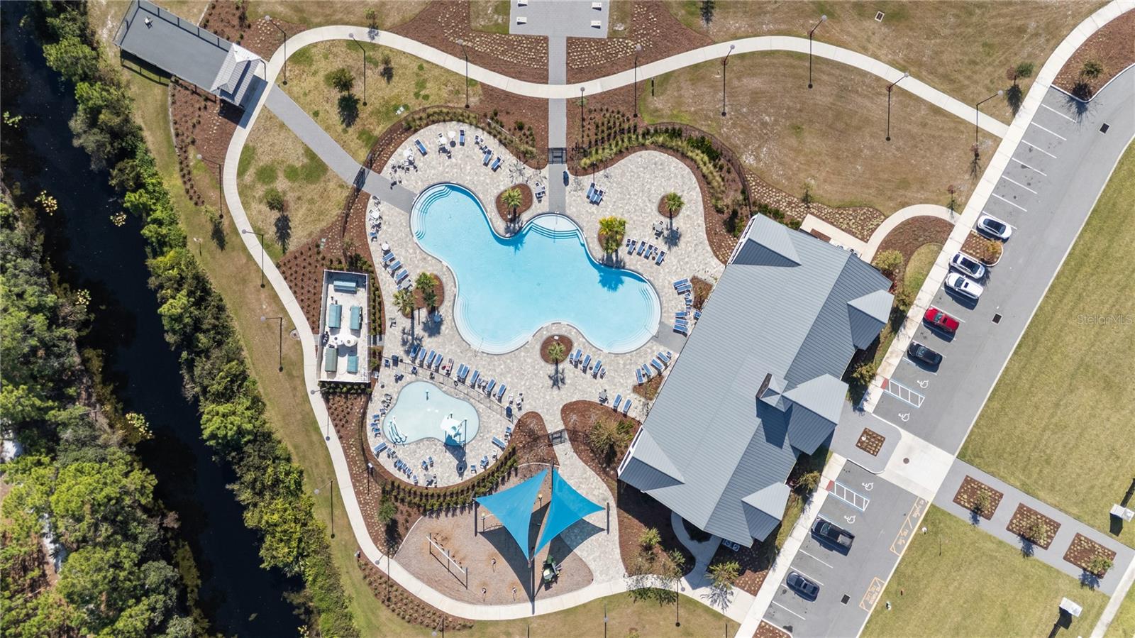 HARMONY WEST - Residential