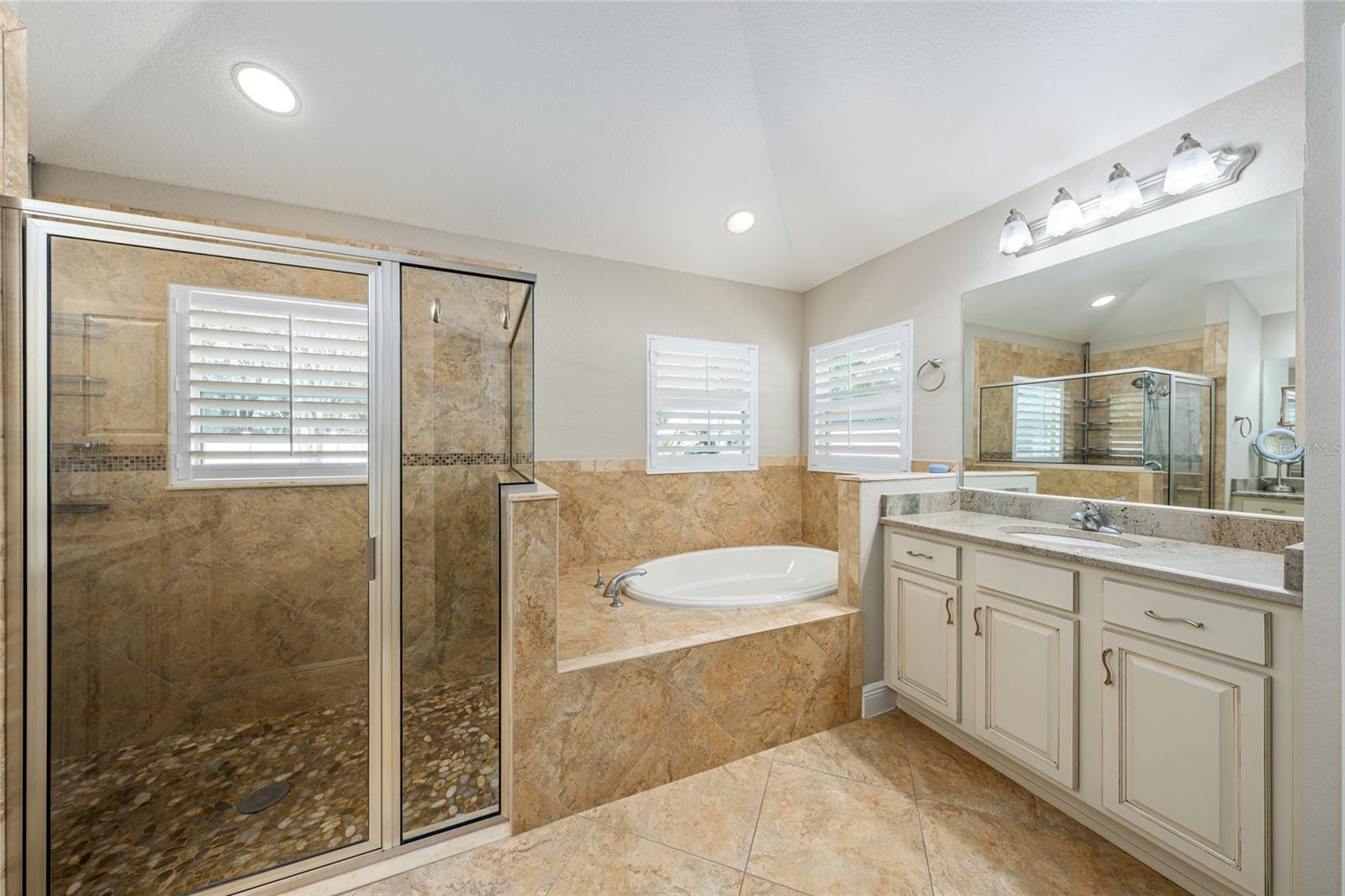 ORANGE BLOSSOM HILLS UN #5 - Residential