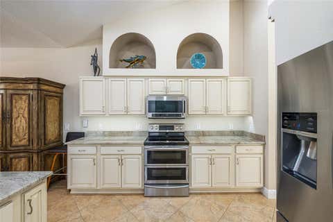 Tiny photo for 8353 SE 162nd Street, Summerfield, FL 34491 (MLS # G5109257)