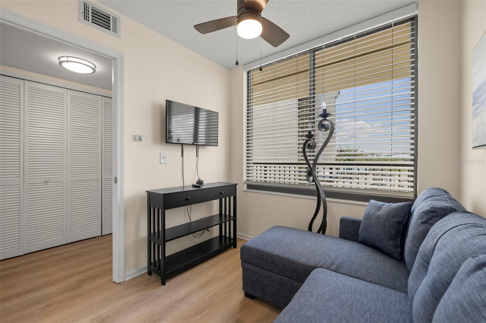 COURAGEOUS THE CONDO - Residential Lease