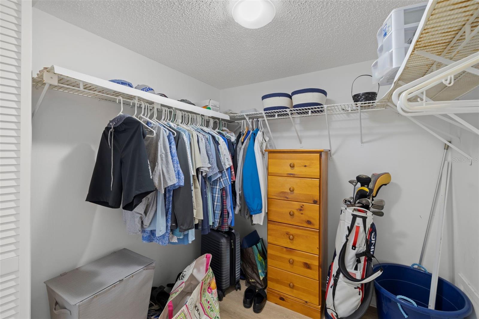 COURAGEOUS THE CONDO - Residential Lease