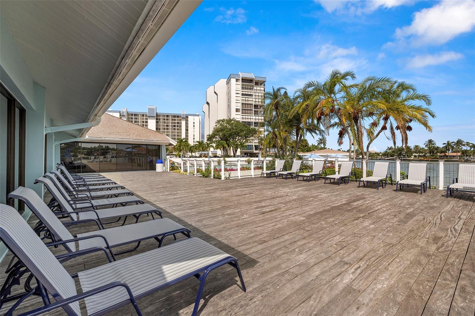 COURAGEOUS THE CONDO - Residential Lease
