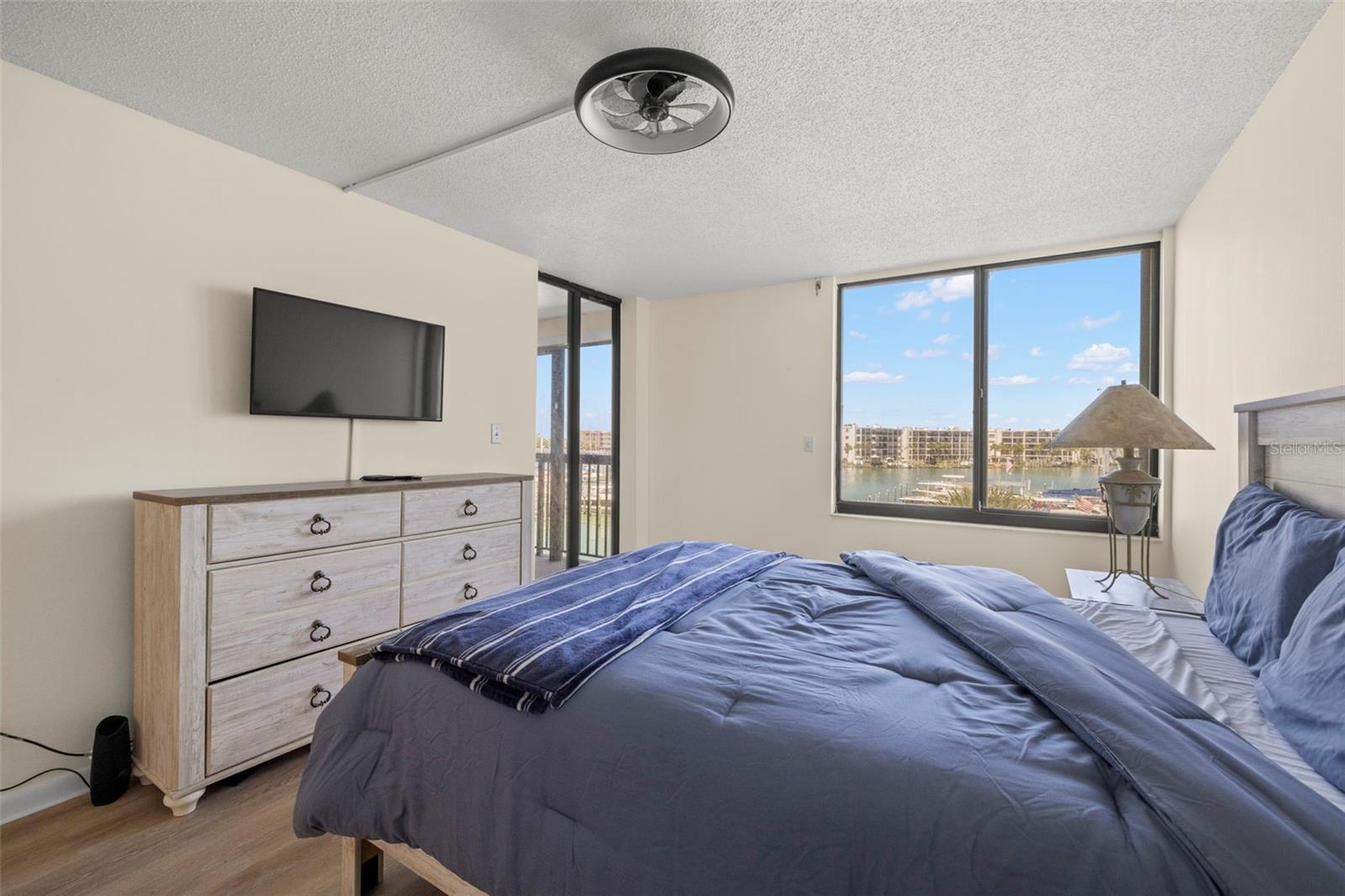 COURAGEOUS THE CONDO - Residential Lease
