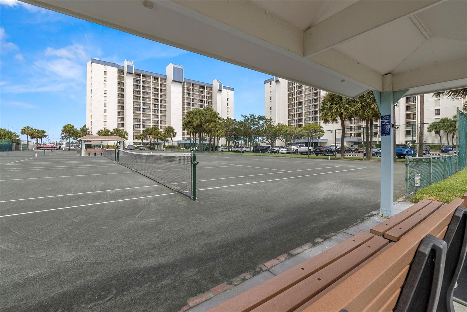 COURAGEOUS THE CONDO - Residential Lease