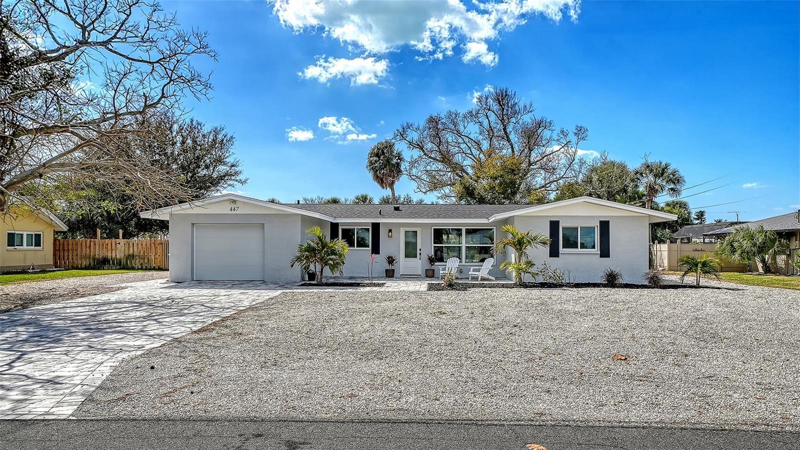 SORRENTO SHORES - Residential