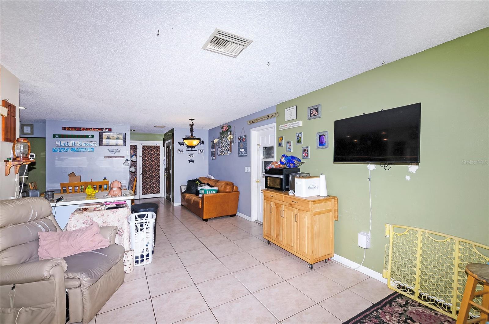 4831 CYPRESS TREE DRIVE