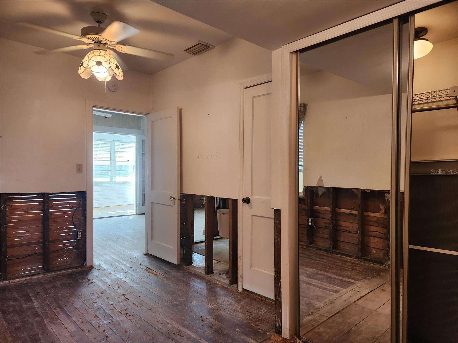 BRADEN CASTLE PARK - Residential