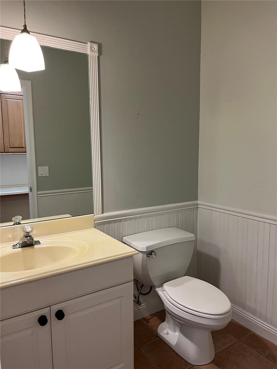 LEXINGTON CLUB - Residential Lease