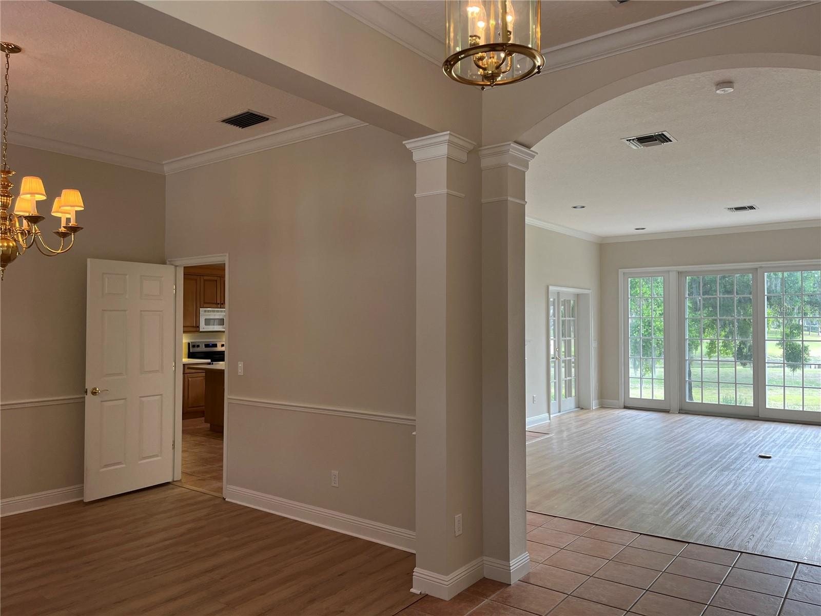 LEXINGTON CLUB - Residential Lease