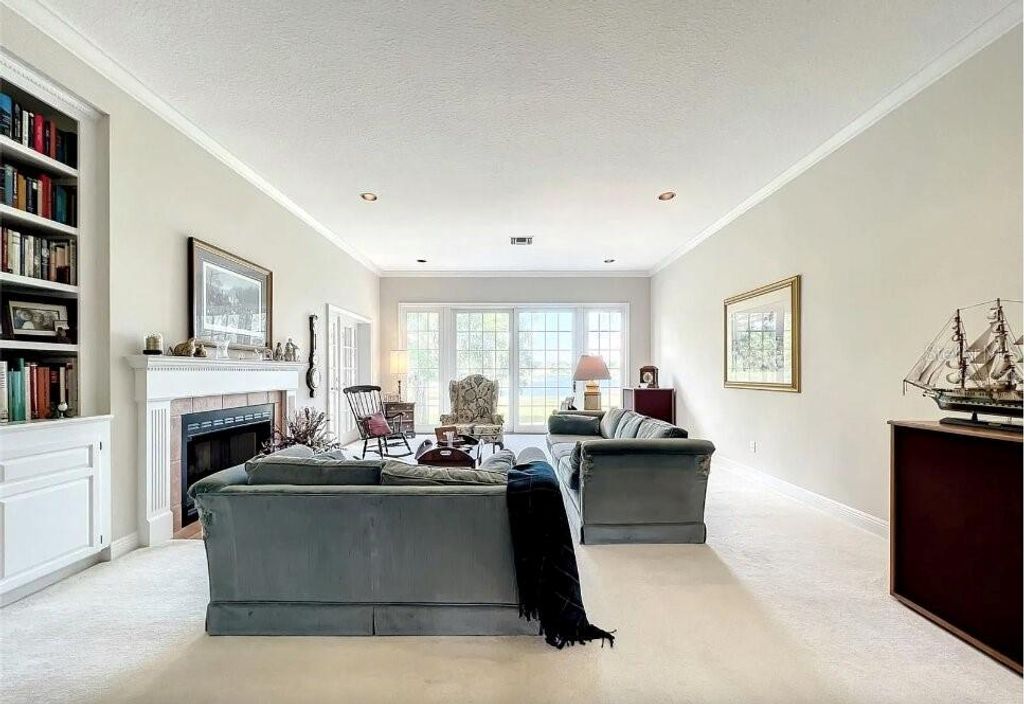 Photo of 2054 Sawgrass Drive, Apopka, FL 32712 (MLS # O6393372)