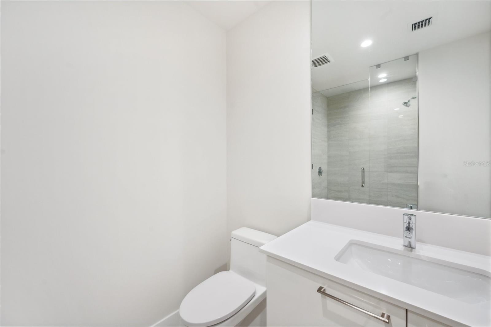 SALTAIRE CONDO - Residential Lease