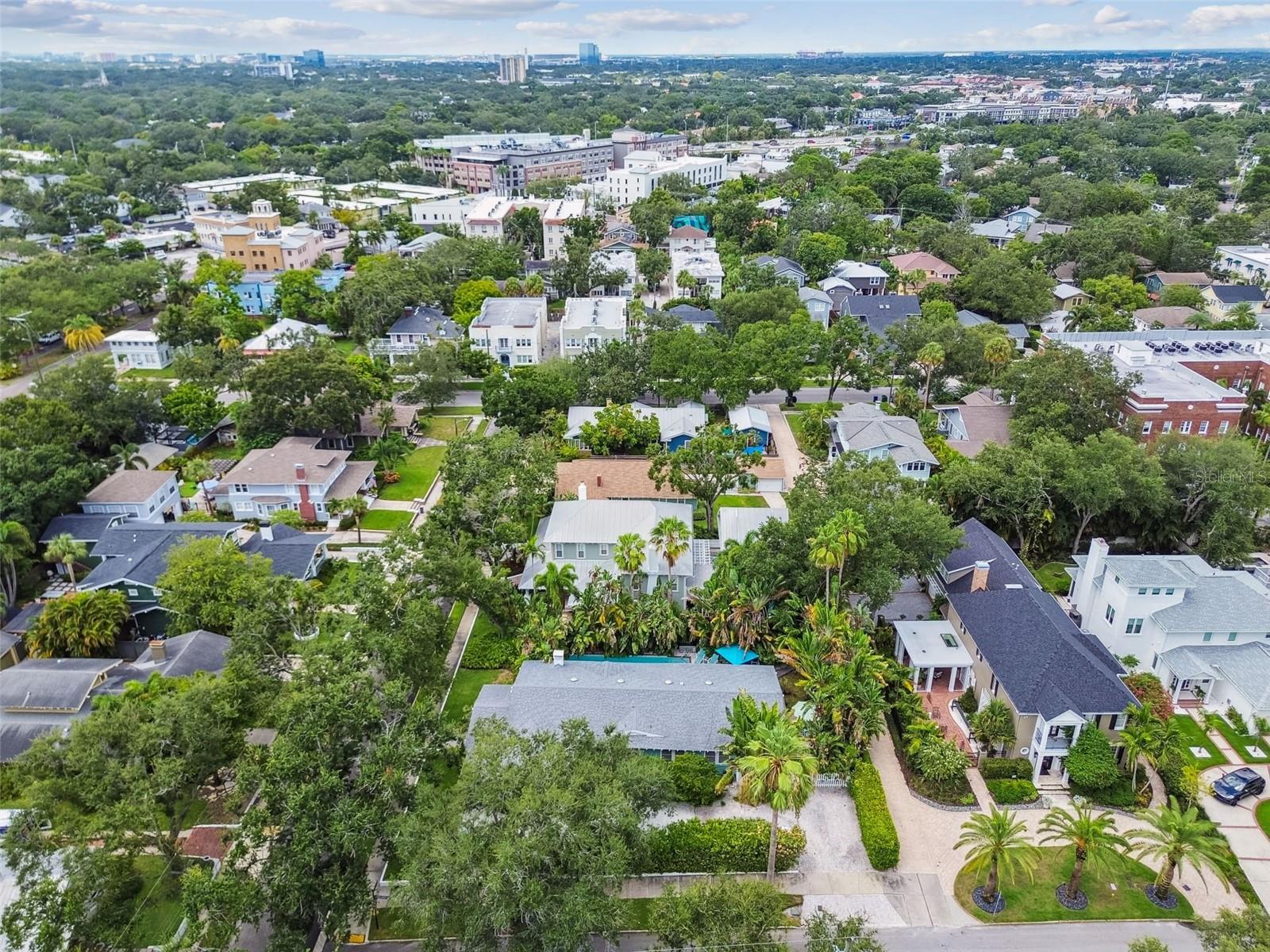 BAYSHORE PLACE - Residential