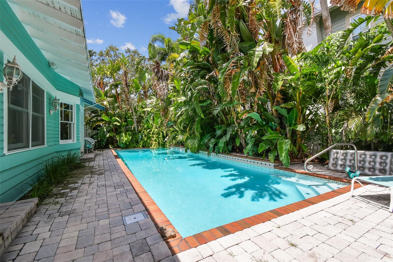 BAYSHORE PLACE - Residential