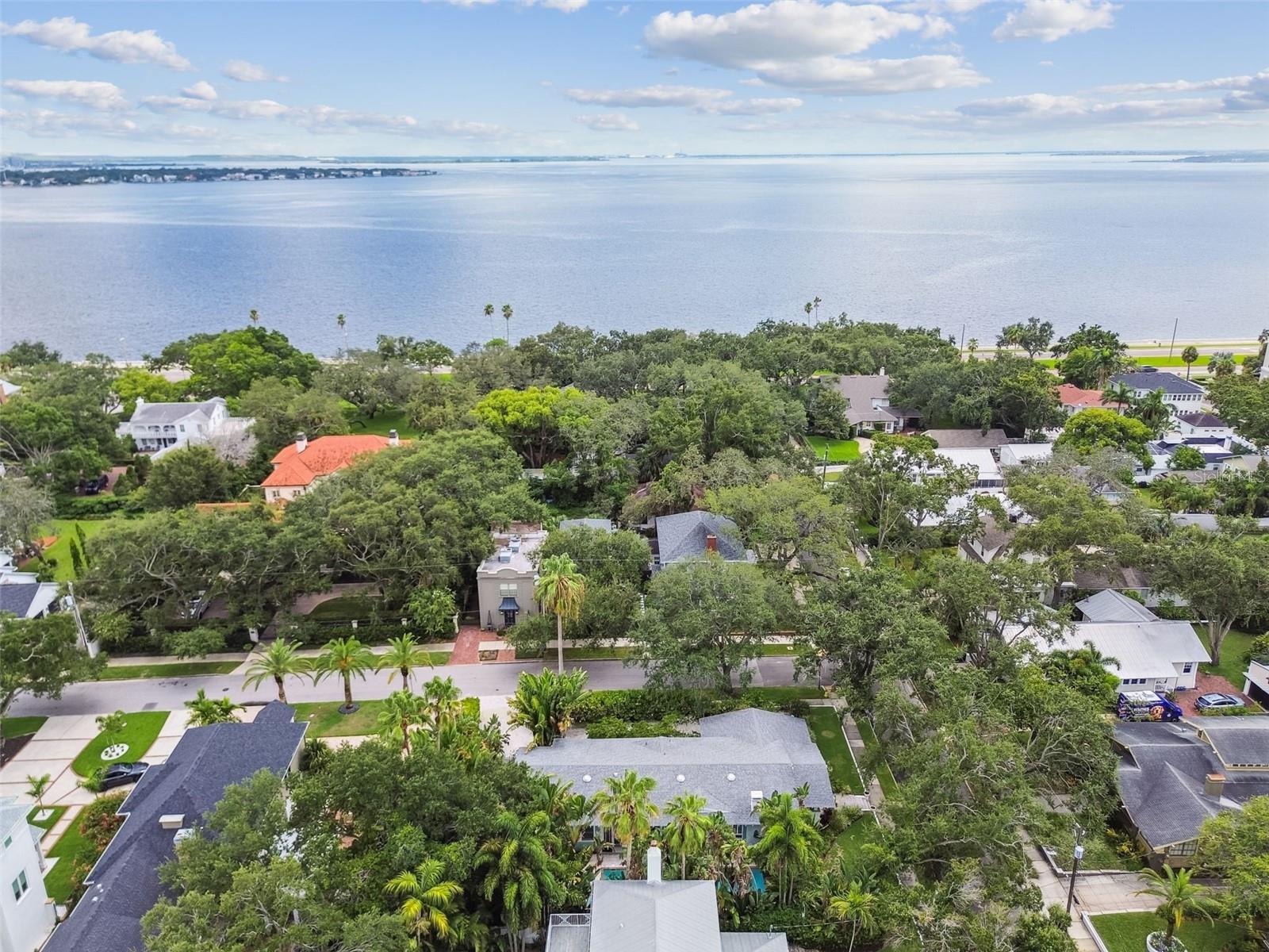 BAYSHORE PLACE - Residential