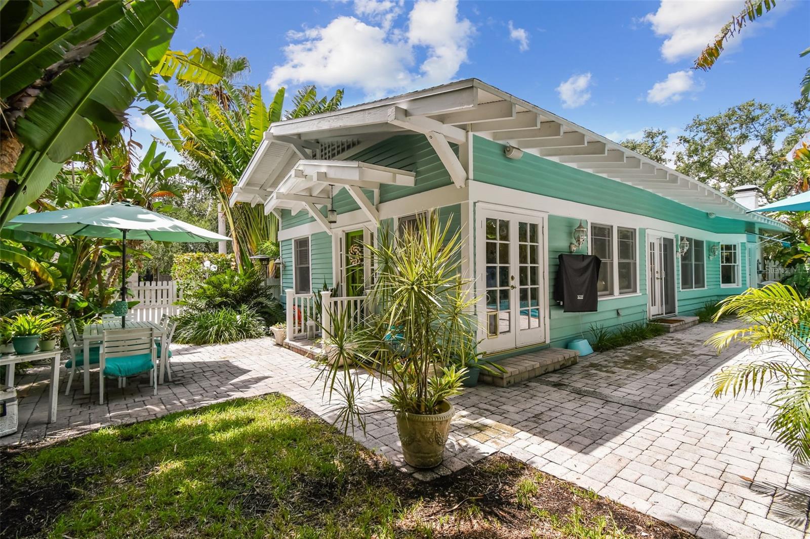 BAYSHORE PLACE - Residential