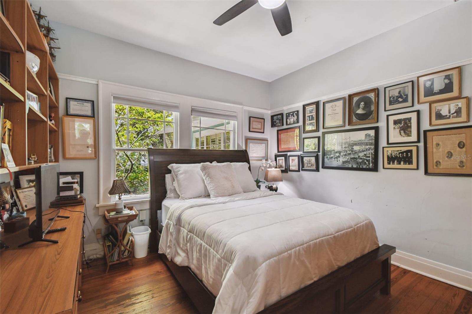 BAYSHORE PLACE - Residential