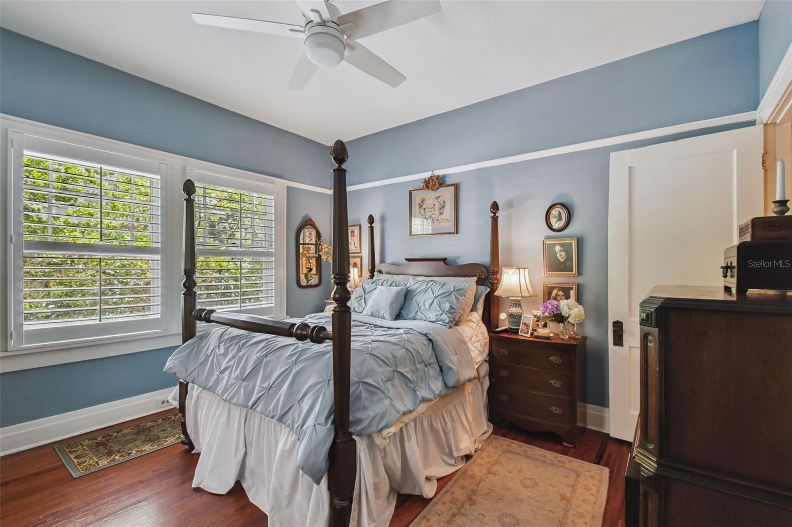 BAYSHORE PLACE - Residential