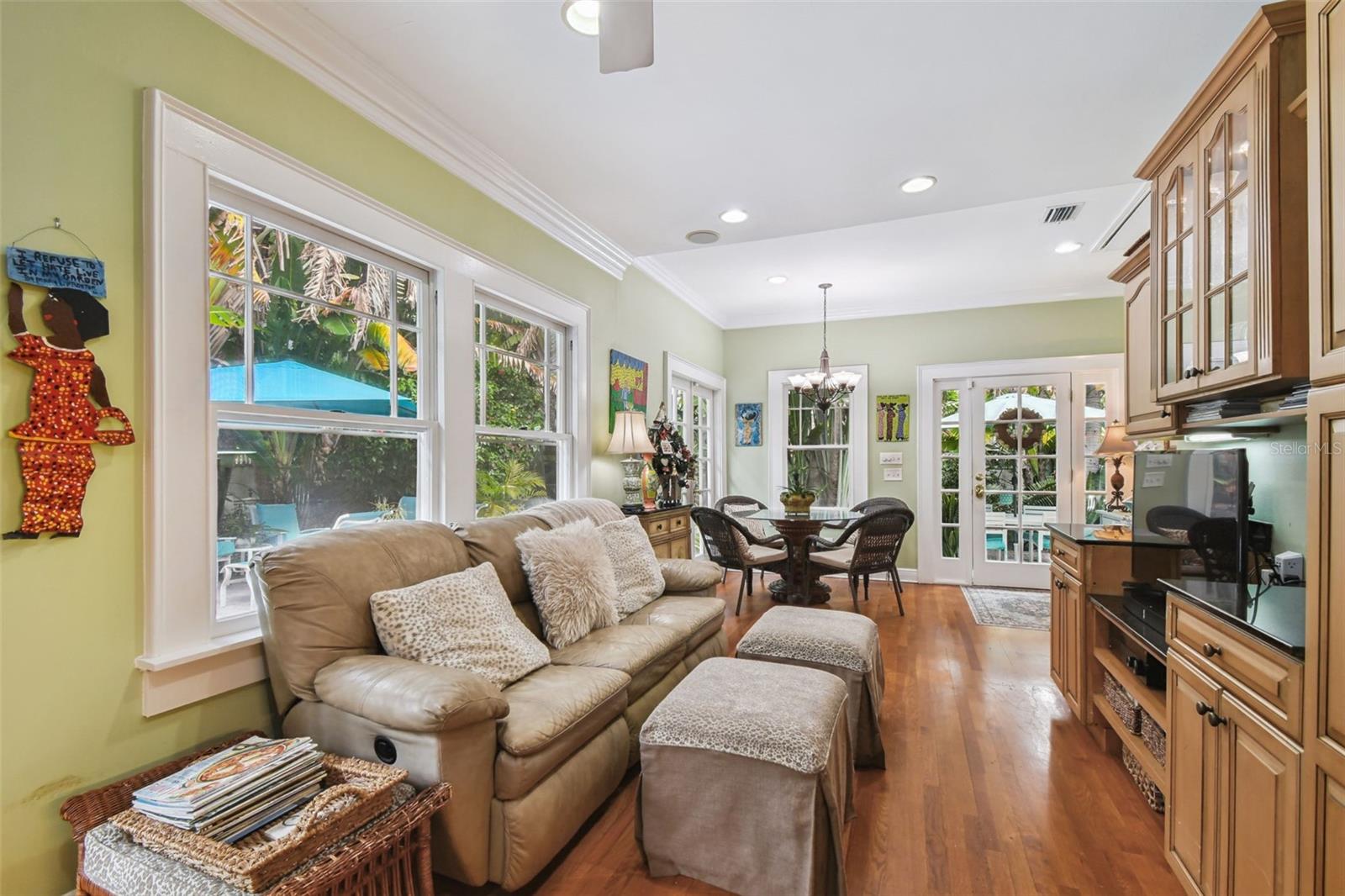 BAYSHORE PLACE - Residential