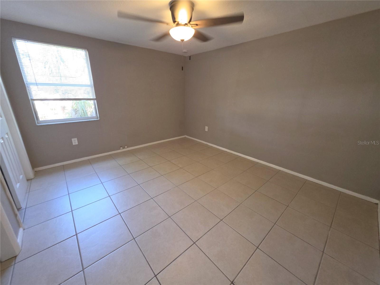 BEACON SQUARE - Residential