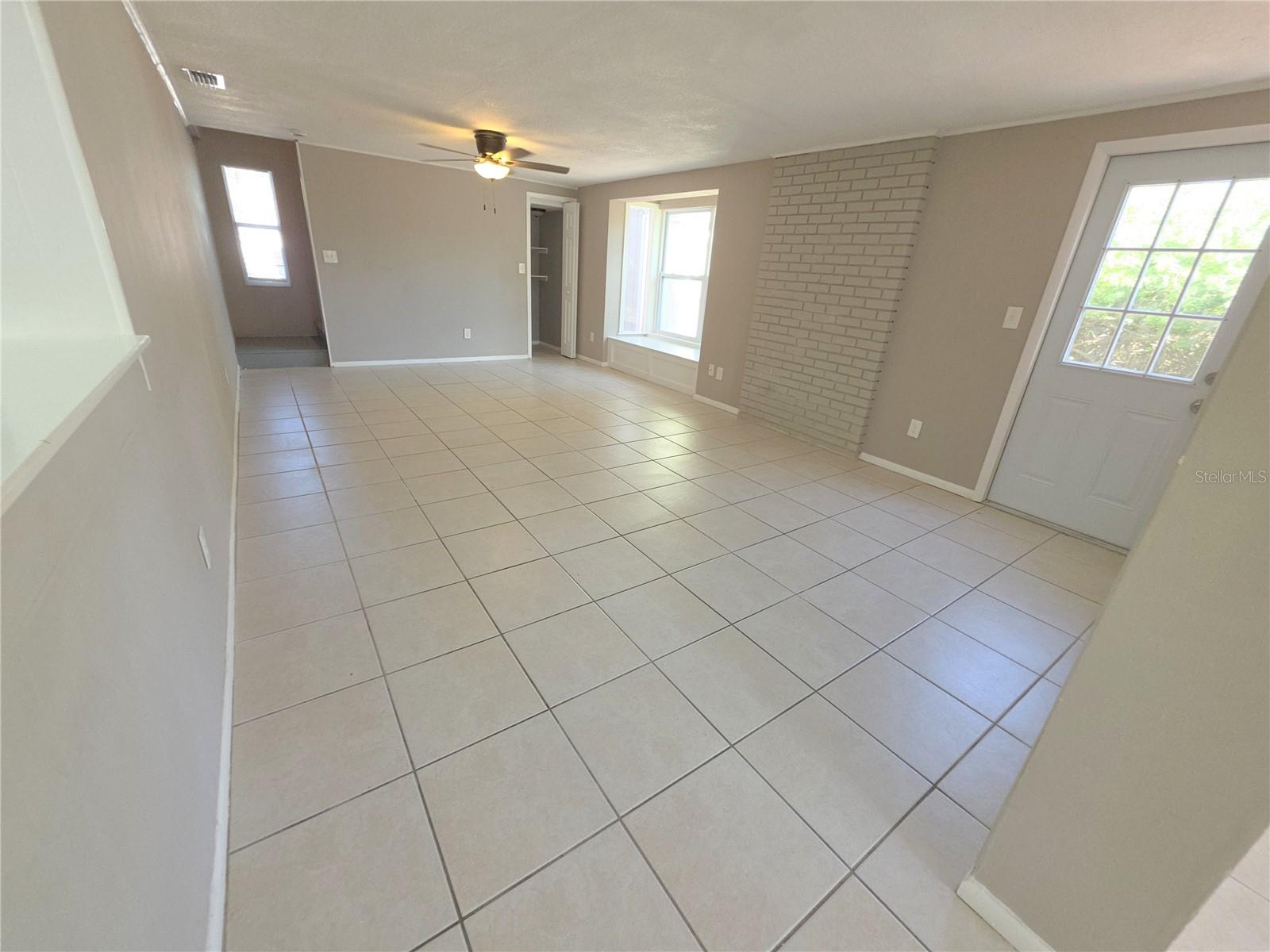 BEACON SQUARE - Residential