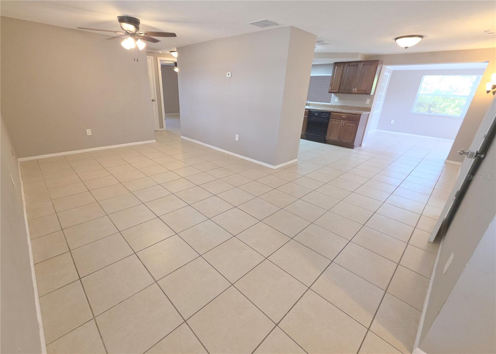 BEACON SQUARE - Residential