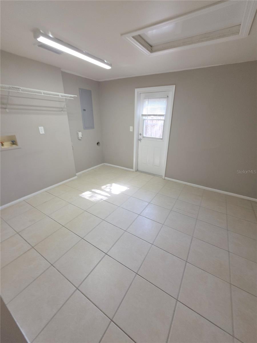 BEACON SQUARE - Residential