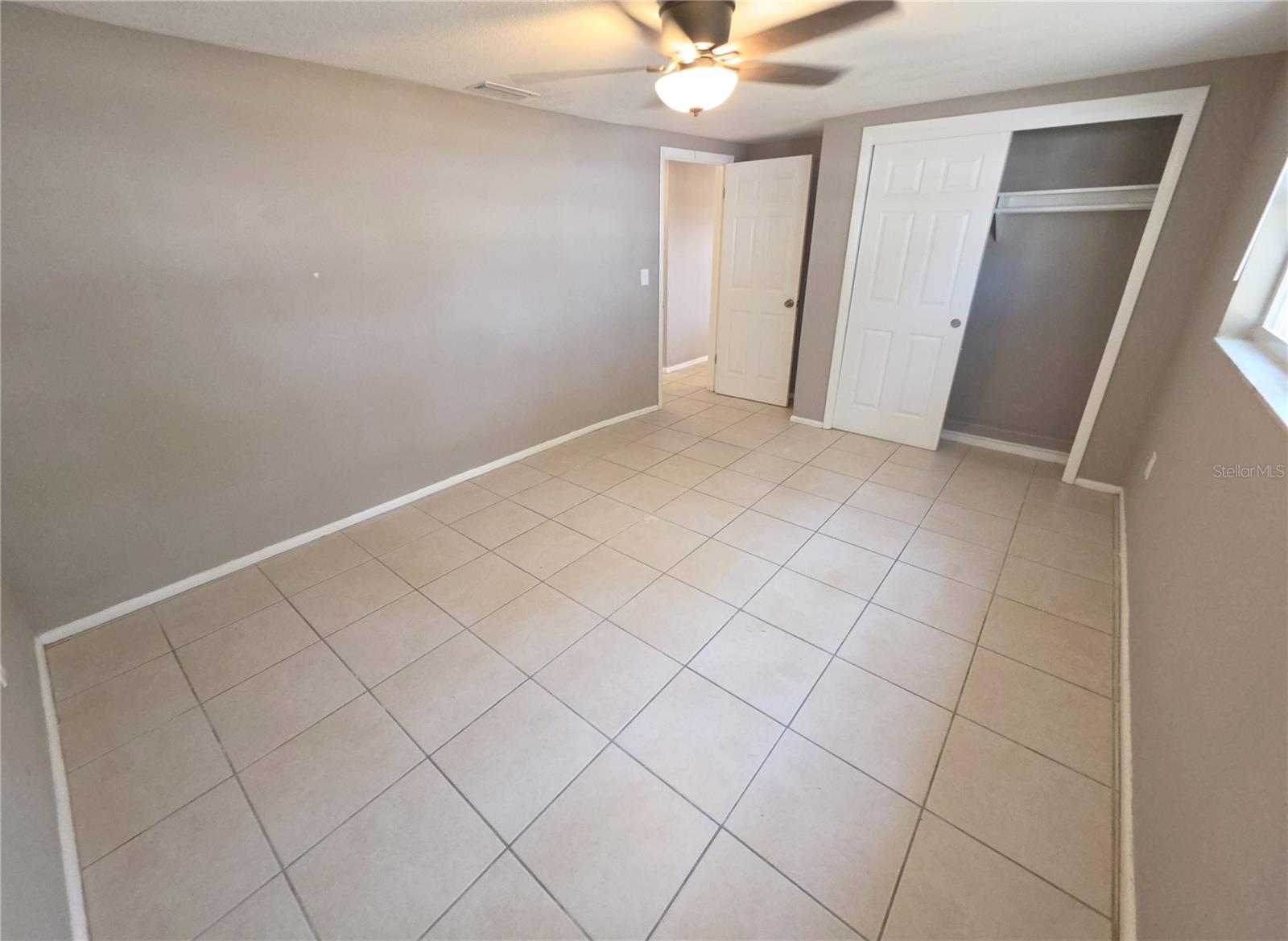 BEACON SQUARE - Residential