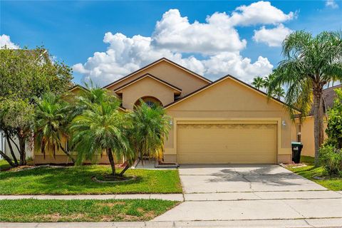Photo of 12888 Gettysburg Circle, Orlando, FL 32837 (MLS # O6336315)