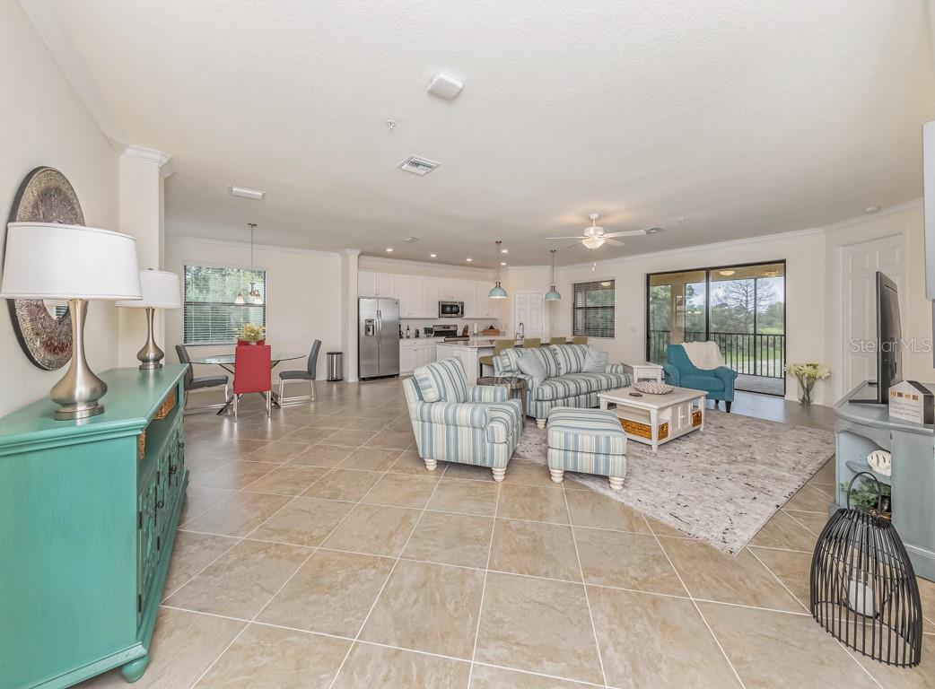 GRAN PARADISO - Residential Lease