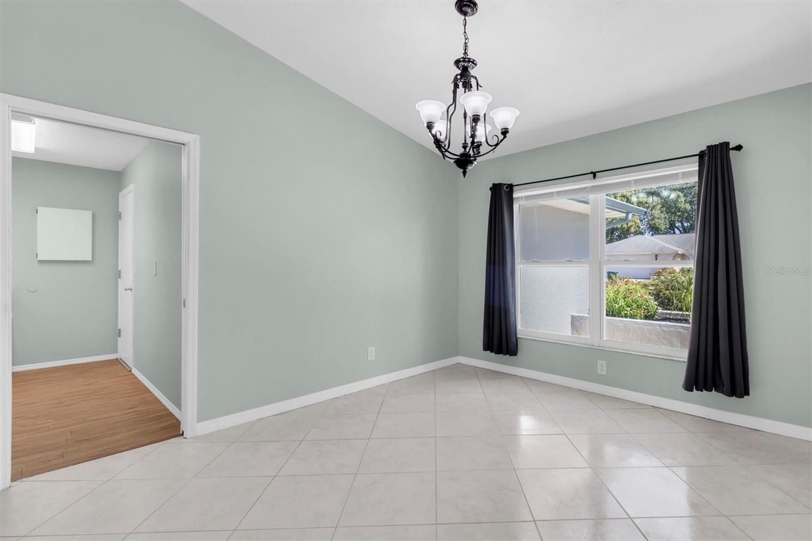 FAIRWAY FOREST - Residential