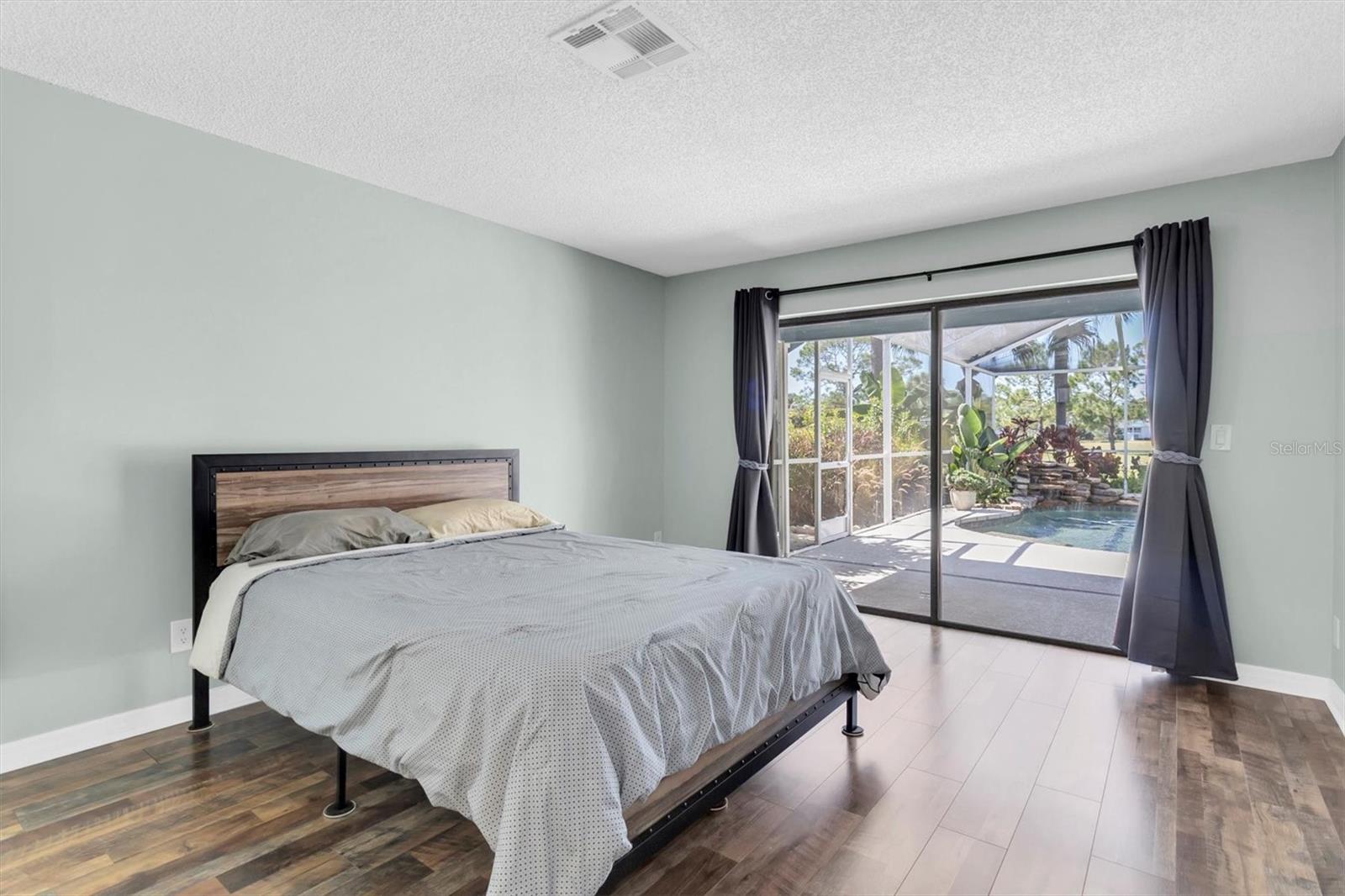 FAIRWAY FOREST - Residential