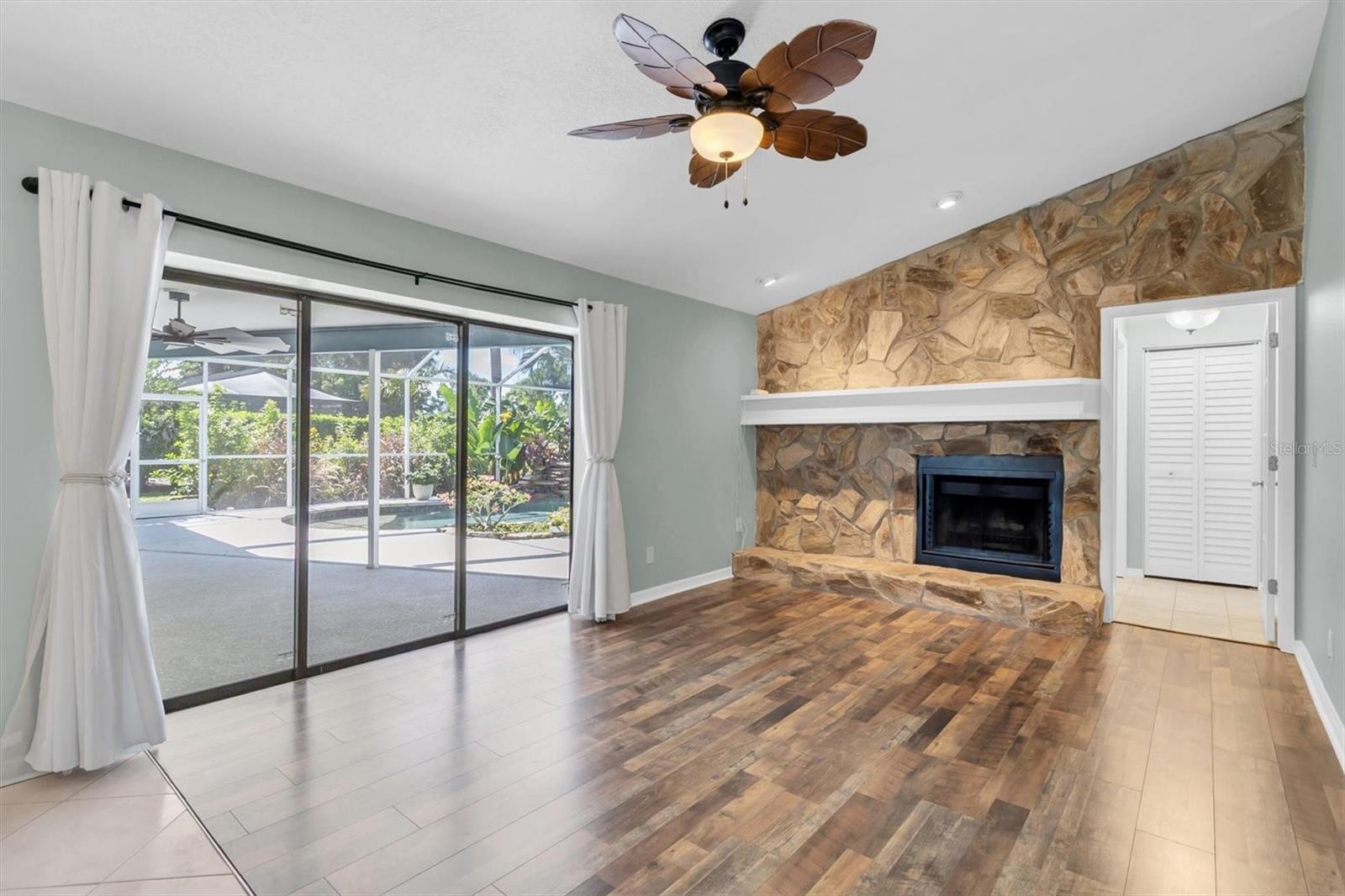 3587 FAIRWAY FOREST DRIVE