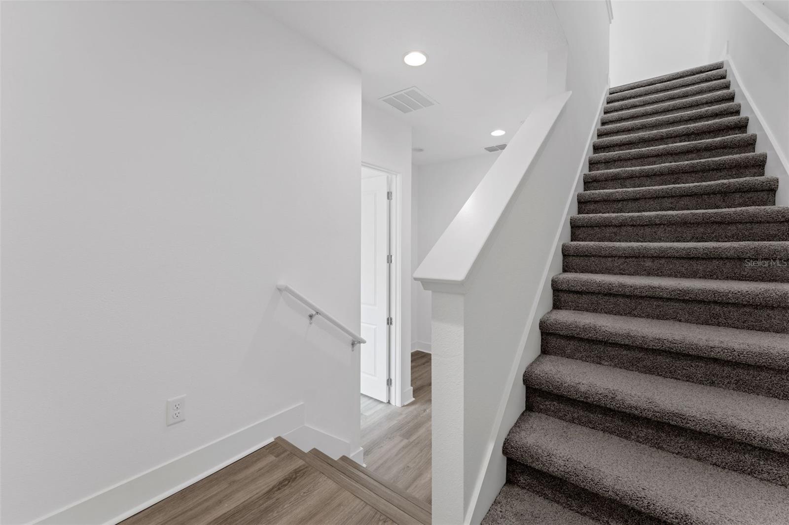 56 W HARDING STREET